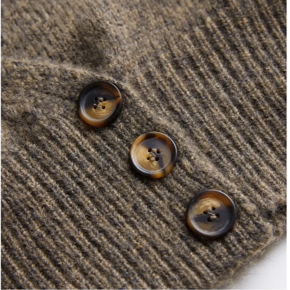 The Next Morning Cardigan - Picture 3 of 6